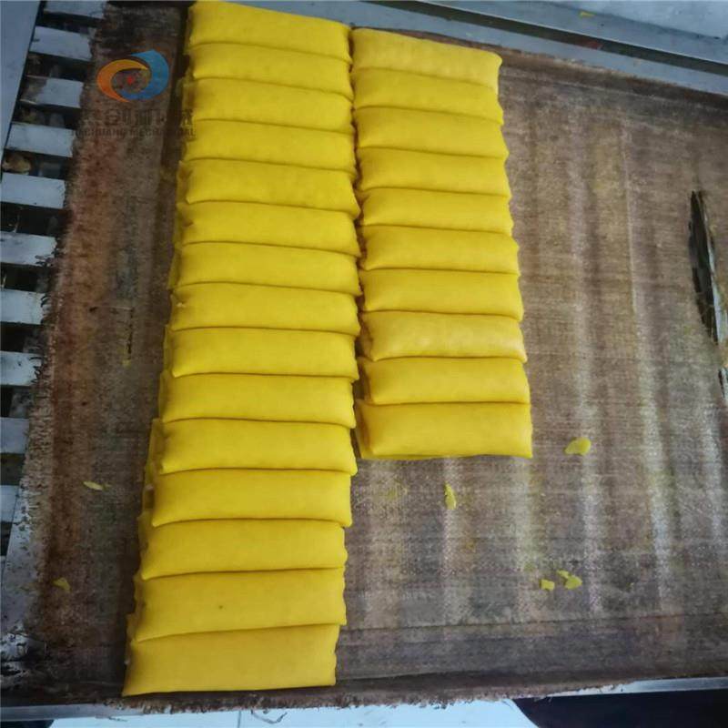 全新技术理念芒果千层蛋糕蛋皮机 节能蛋皮成型机 商用班戟皮机器