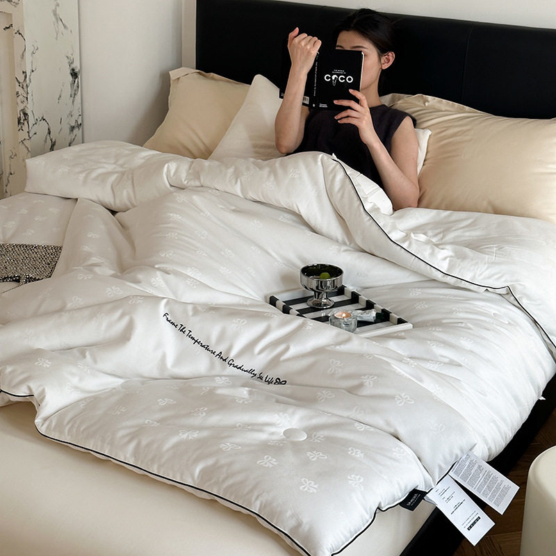 高奢超柔蚕丝雪绒被丨60支全棉大提花保暖被子春秋被冬被柔顺垂软