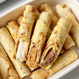 正宗真的巨好吃~海盐蛋卷网红花生巧克力威化饼干 乾夹心酥休闲