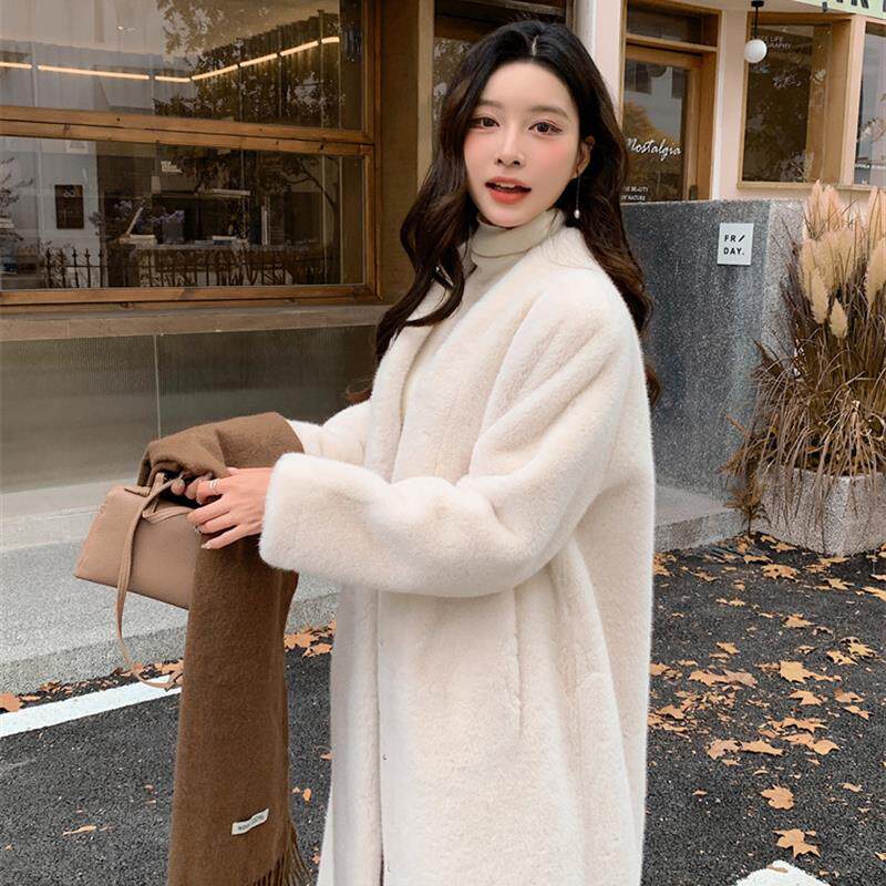 好货2025年冬新款皮毛一体长款环保皮草外套女高级感V领毛绒水貂