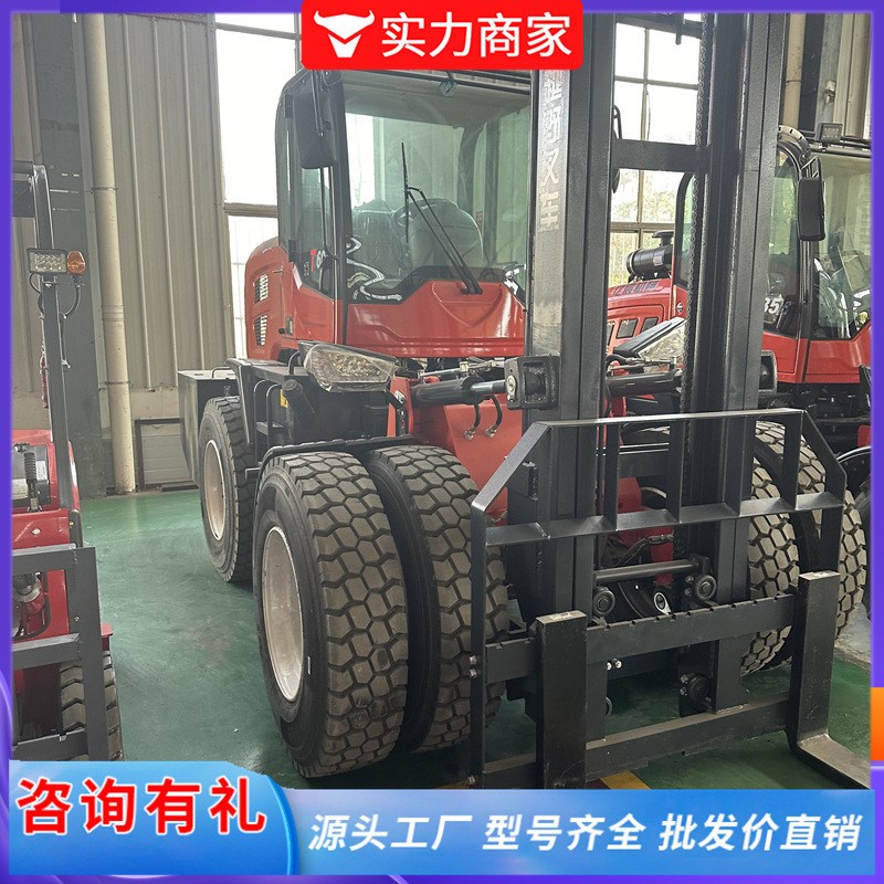 越野叉车四驱3吨一体式四轮叉车吊车一体内燃柴油3.5吨搬运车