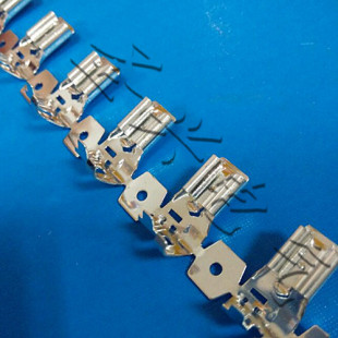 6.3自锁连带鸡爪j插簧 250旗形带锁插簧端子6.3弯头带锁端子4000