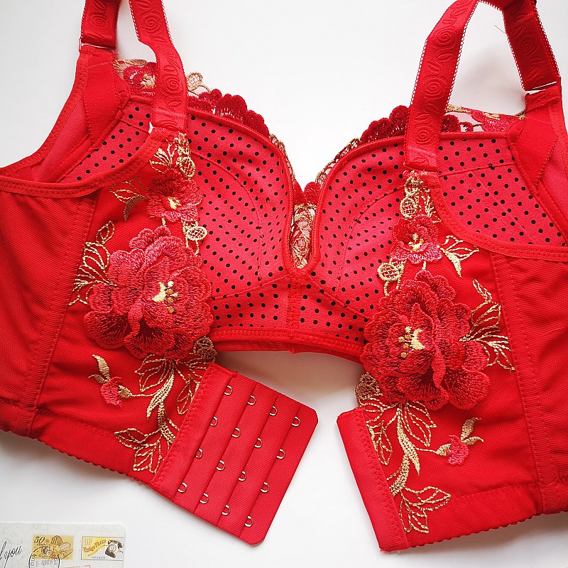 刺绣美背无钢圈纯棉内衣内裤中厚收副乳调整型小胸聚拢文胸套装女