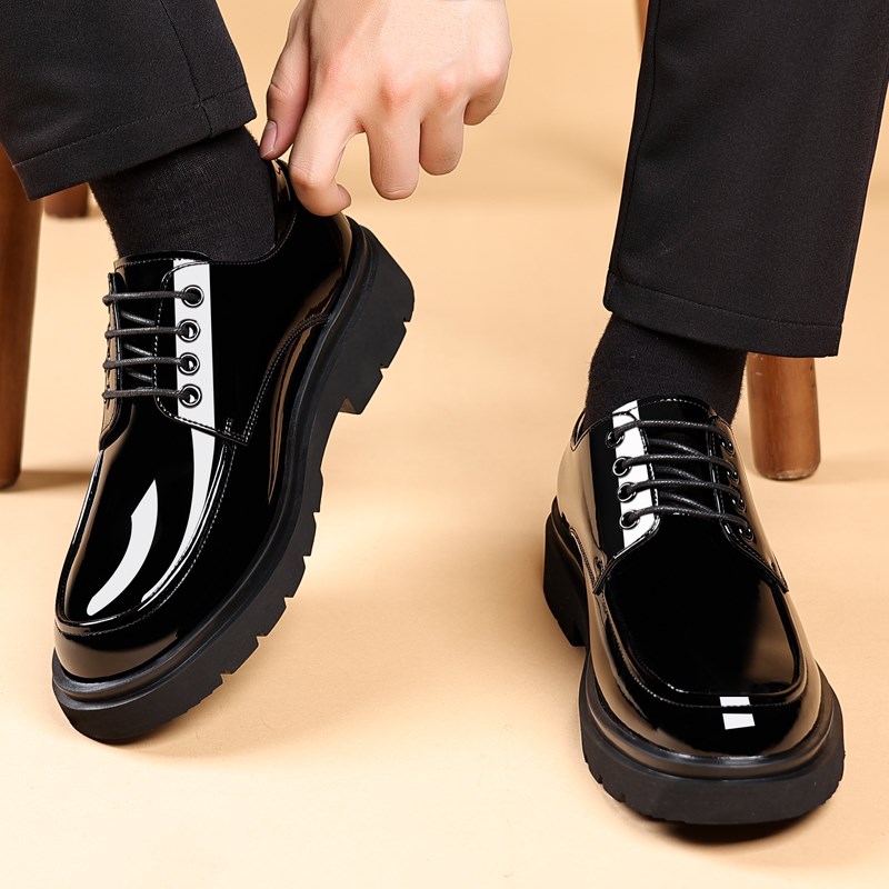 秋季皮鞋男士亮皮青年英伦风厚底增高商务高级感发型师正装鞋大头