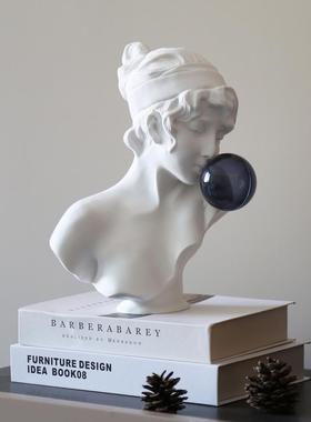 轻奢吹泡泡女孩雕塑摆件电视柜客厅高级感小众装饰品创意艺术雕像