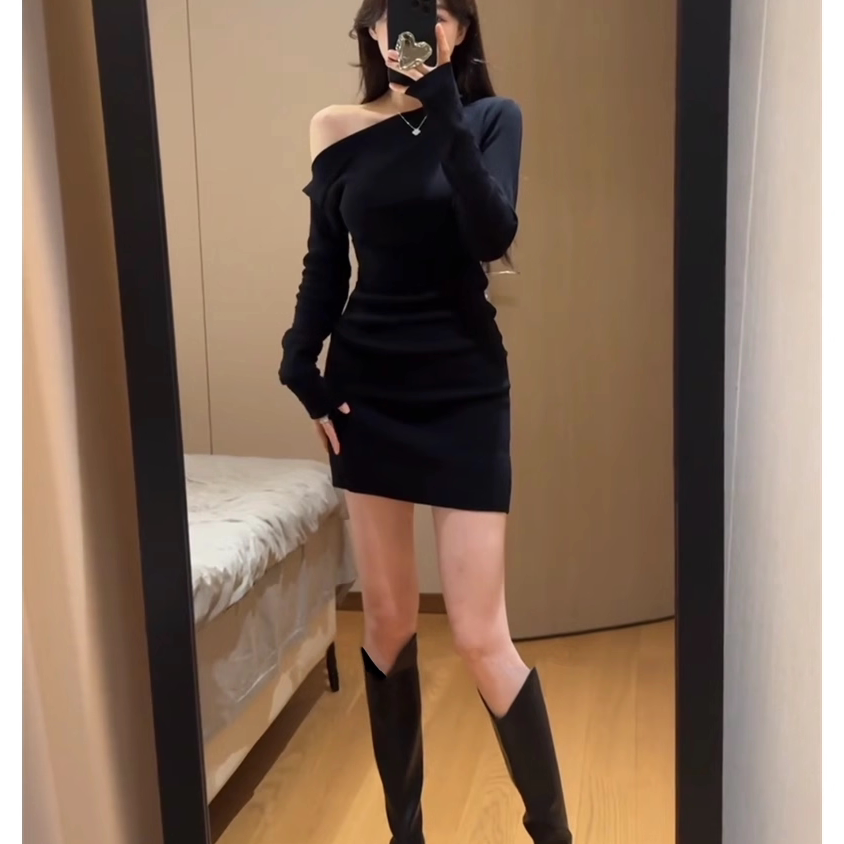 法式斜肩黑色修身显瘦包臀连衣裙