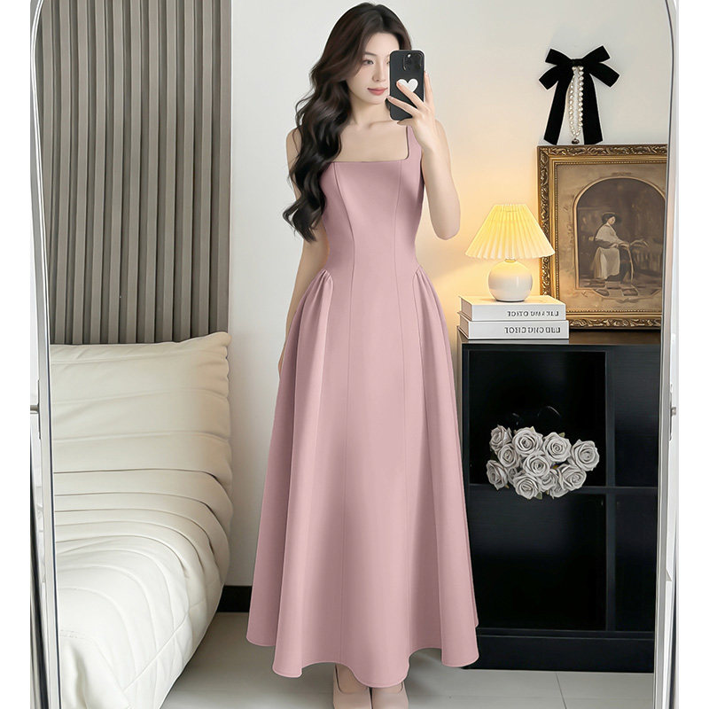 粉色吊带连衣裙高级感女2026夏款法式茶歇收腰显瘦小个子礼服长裙