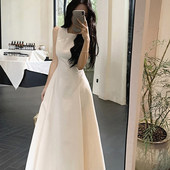 赫本风收腰显瘦无袖 杏色连衣裙女高级感2026新款 茶歇法式 背心裙子