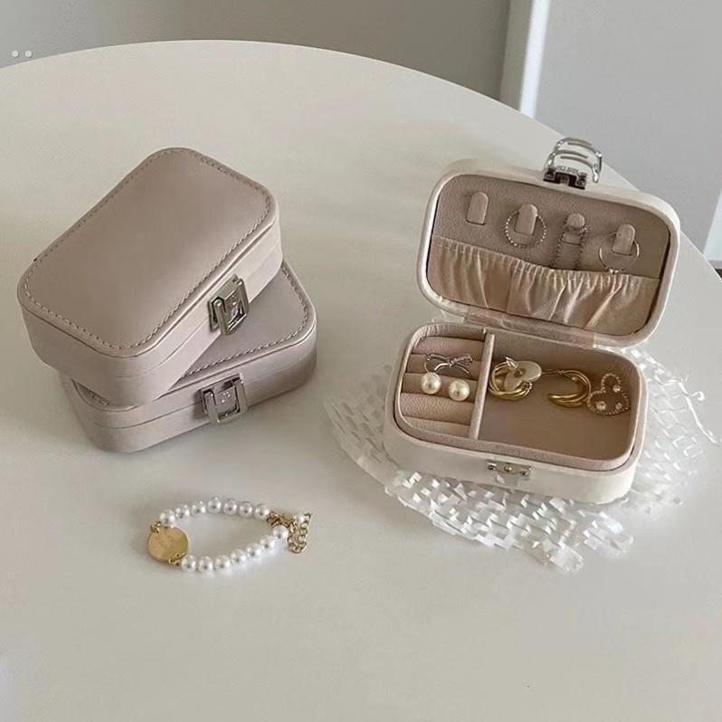 首饰盒收纳盒小巧简约饰品盒耳环钉项炼戒指锁扣收纳整理盒