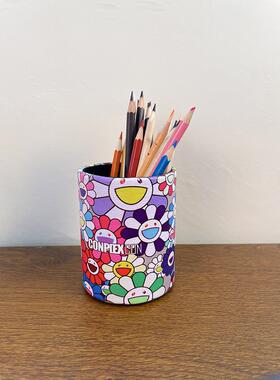 卡通创意可爱的学生桌面办公笔筒装饰品文具美甲眉笔化妆刷储物盒