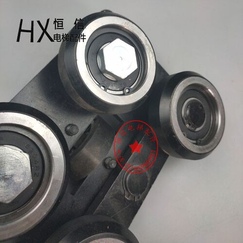 别墅梯导靴滚轮家用电o梯滚轮导靴液压梯滚轮导靴背包式升降机导