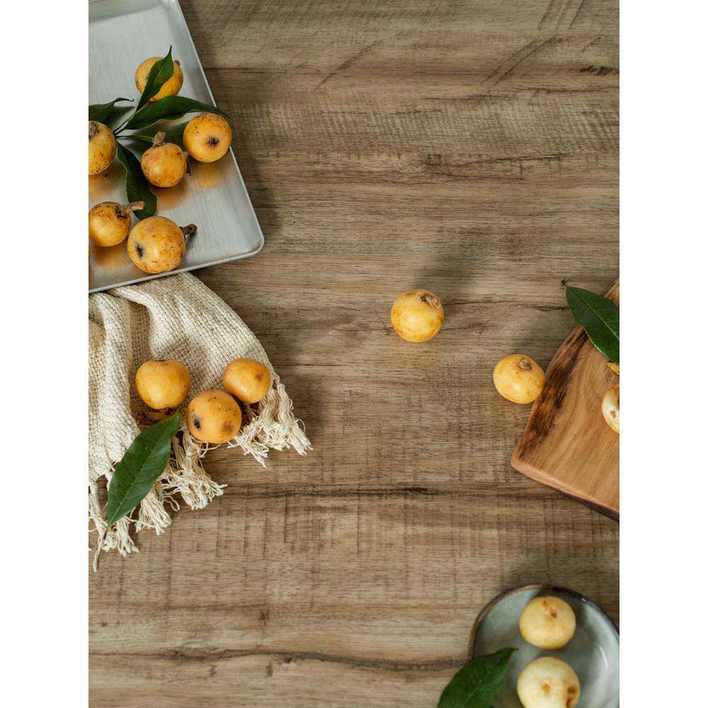 PVC拍照背景纸仿旧黄杨木纹摄影背景布复古INS美食旧木板拍摄道具