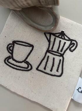 Le serein原创自制手工刺绣杯垫咖啡壶桌面隔热垫摆拍