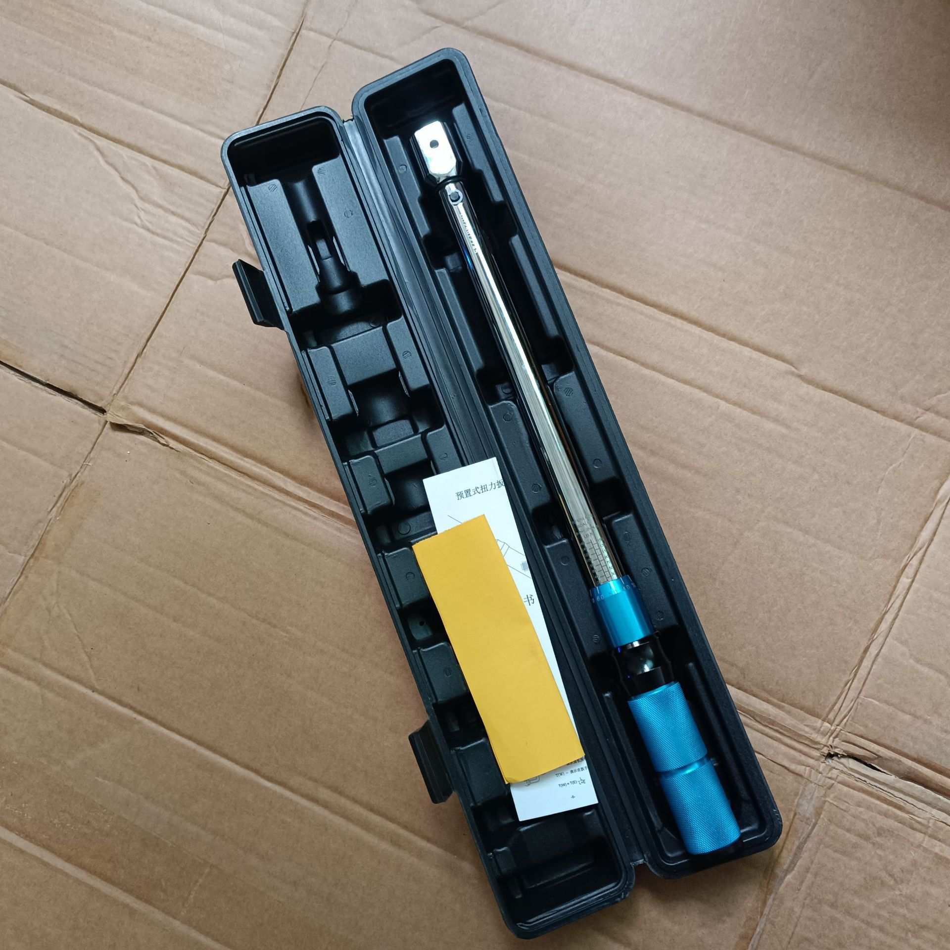 厂家直销棘轮扭力扳手五金工具维修汽车工具箱多功能