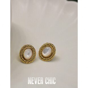 黄铜镀真金 青岛饰品法式温柔天然白母贝耳钉复古氛围感925银针