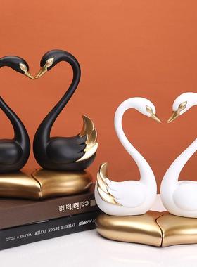 简爱心情侣鹅摆件家居卧室房间天装饰爱心天鹅品小创意摆设约现代