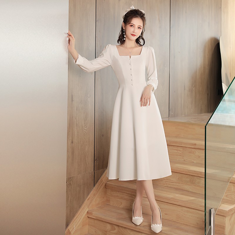 法式小白裙领证秋冬长袖登记缎面小个子冬轻婚纱礼服订婚连衣裙女