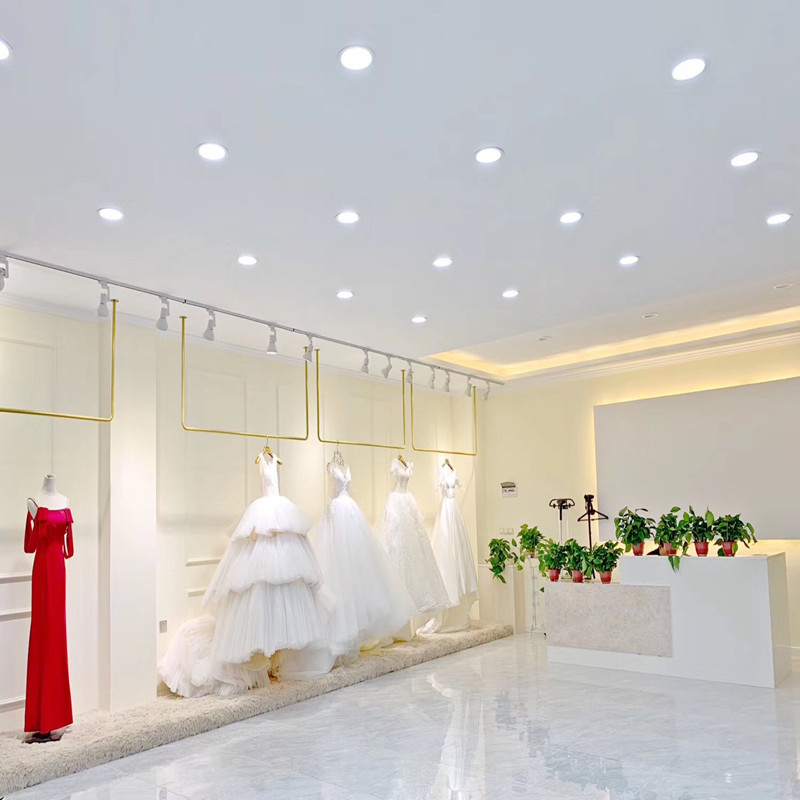 服装店悬挂衣架展示架男女装礼服婚纱货架 吊顶挂衣服架上墙U型架