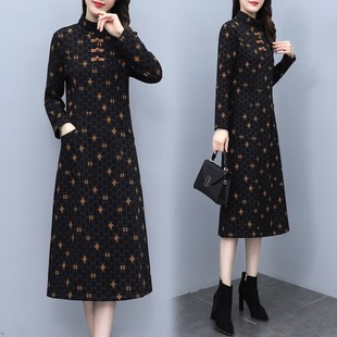 中老年冬季妈妈装改良旗袍加绒加厚连衣裙显瘦遮肚子保暖打底裙女