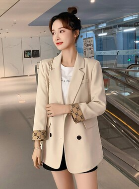 黑色西装外套女2021年春秋新款韩版气质高级感小个子休闲西服y上