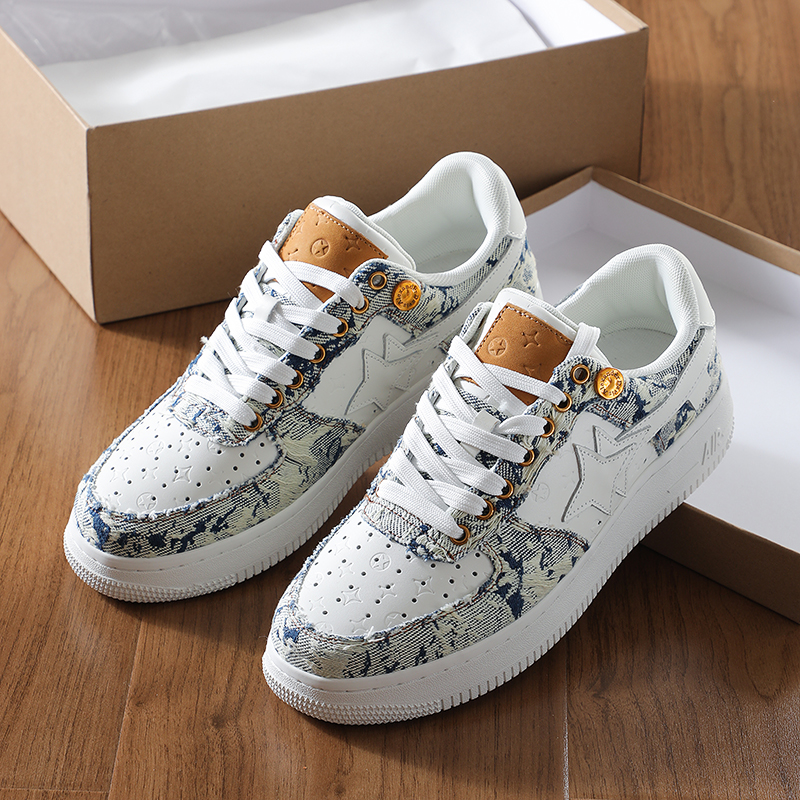 过万级奢品!头层牛皮!时尚男士运动板鞋低帮系带透气真皮休闲鞋