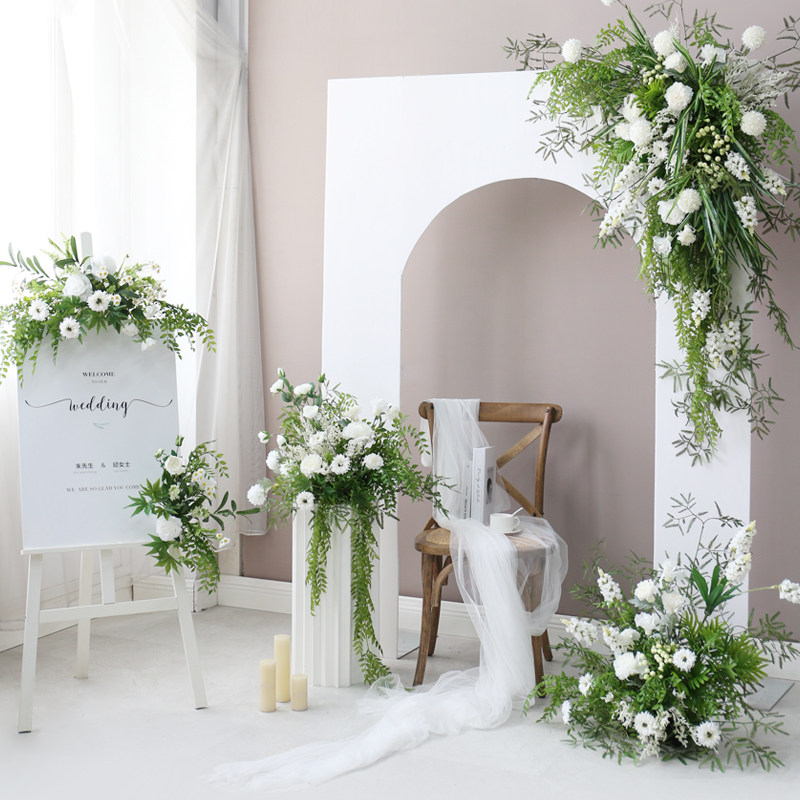 婚礼迎宾布景花艺套装水牌拱门路引柱花球舞台婚庆装饰白绿系花卉