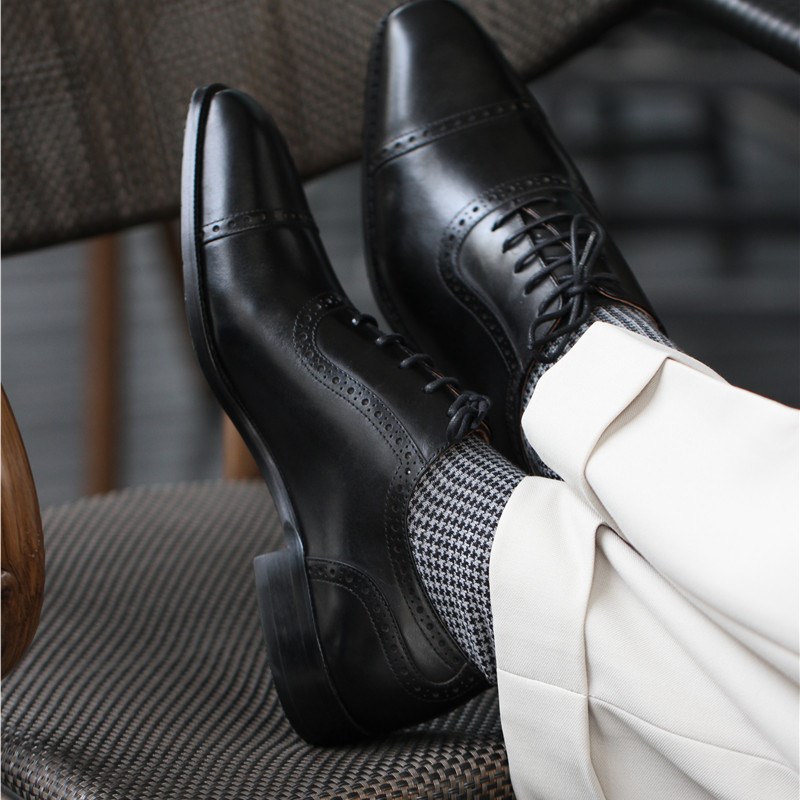 英伦风商务休闲正装系带小方头手工皮鞋男三接头牛津鞋宴会鞋