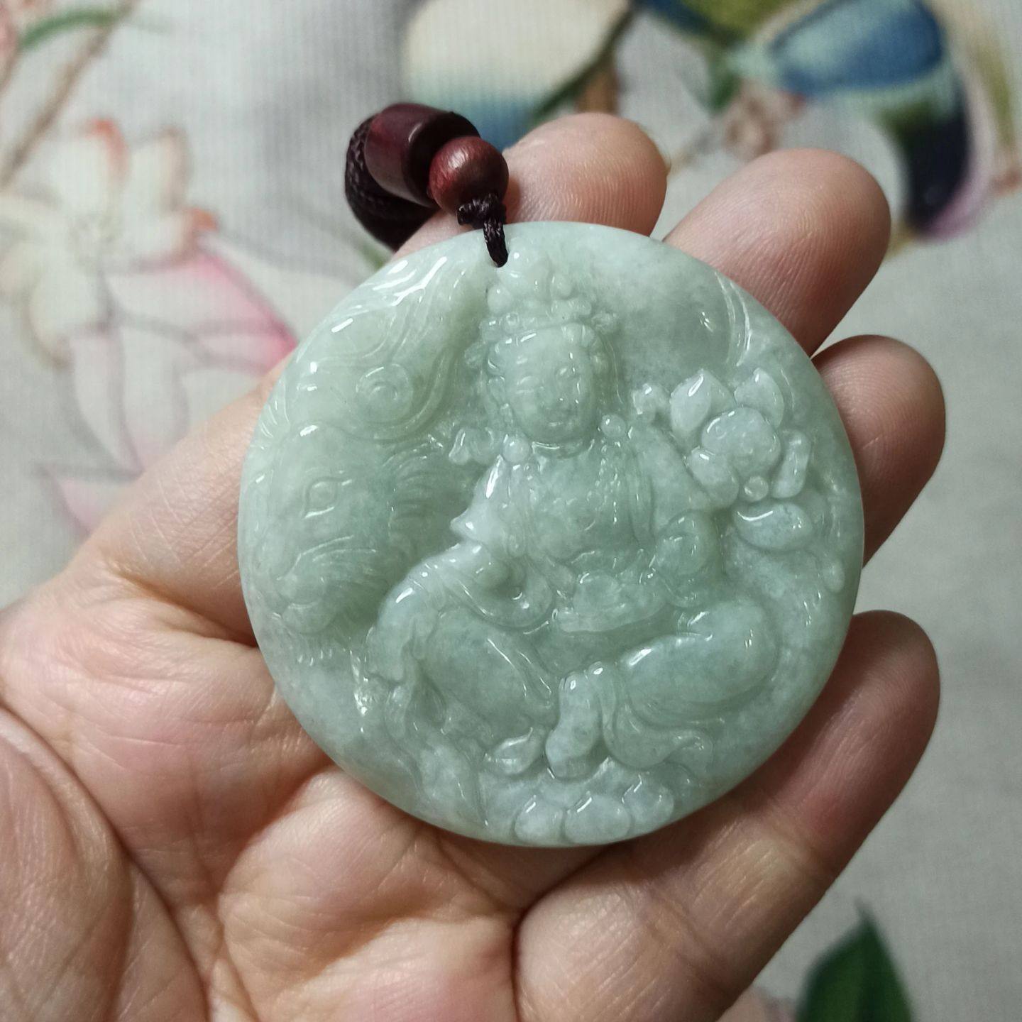 翡翠吊坠文殊菩萨挂牌直径