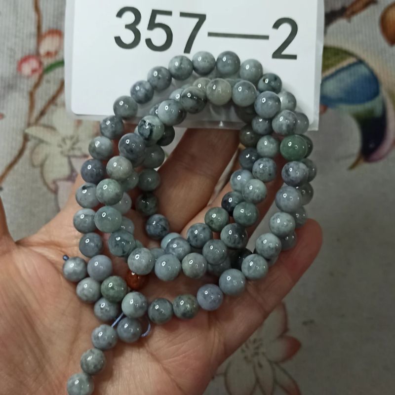 翡翠乌鸡飘花项链卡8mm左右