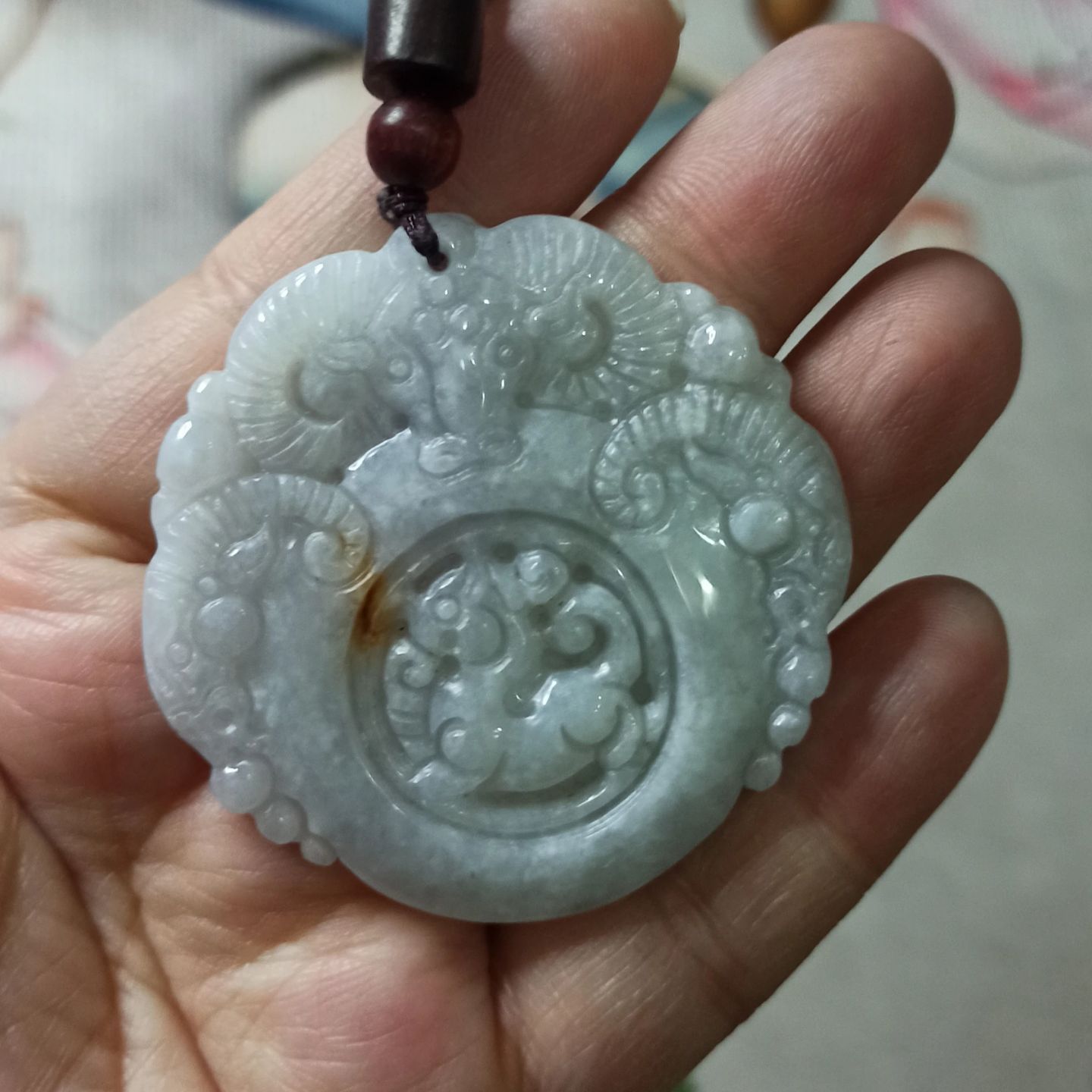 天然翡翠吊坠乌鸡飘花十二生肖