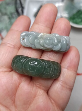 天然翡翠手排雕刻件花花