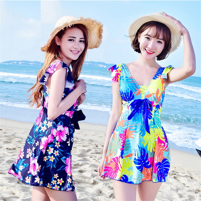 2022新款夏天海边游泳衣女大码连体裙式泡温泉保守遮肚.显瘦妈妈