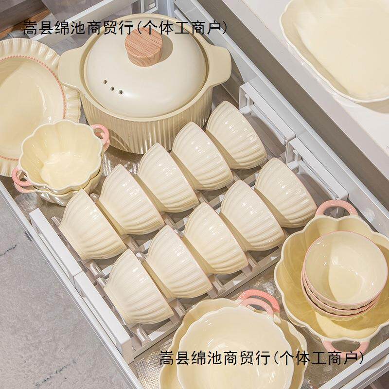 可爱奶油风陶瓷餐具套装网红家用少女心全套碗具釉下彩碗盘碟组合