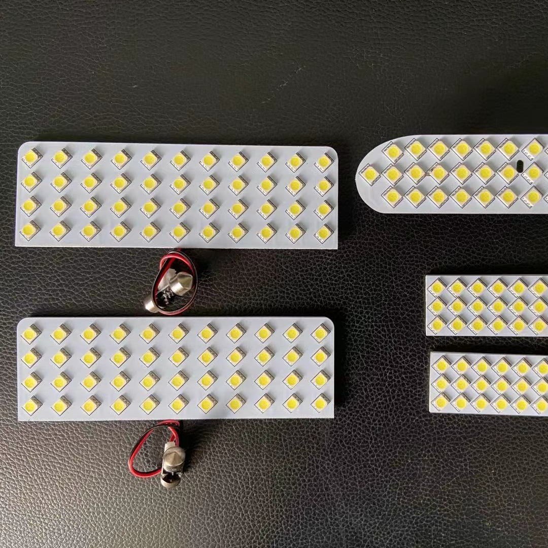新款厂家直销专车专用海狮300系 LED室内汽车灯 LED车顶灯