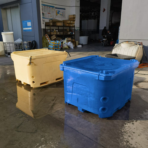 660L方形滚塑保温箱干冰户外冷暖两用箱全钒液能储存箱