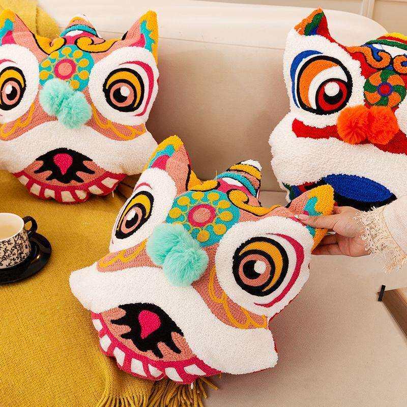 国潮抱枕醒狮公仔喜庆客厅沙发靠垫2025新年虎头玩偶吉祥物靠枕套