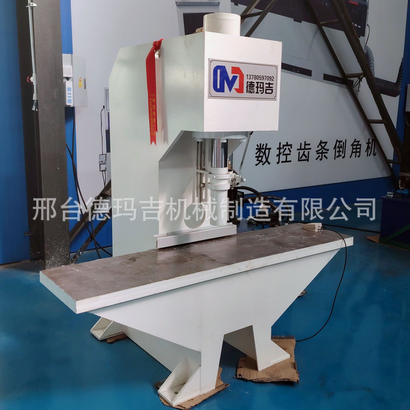 厂家热销液压手动校直机钢管调直齿条矫正设备30-80T