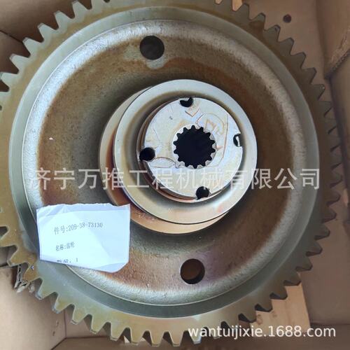 PC650-8齿轮209-38-73130PC1250-7分动箱齿轮