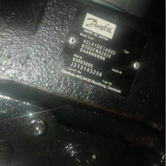 42L28CE2D803C2A2FNN3030BNNNN丹佛斯Danfoss液压泵柱塞泵