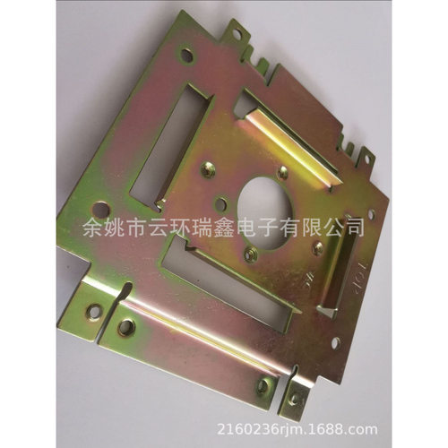 五金冲压件连续模具设计加工，产品可电镀，打孔，拉伸连续模成型
