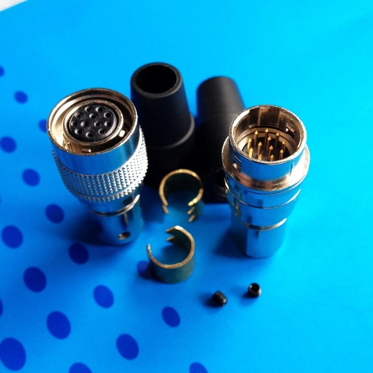 7芯10芯12芯圆型推拉自锁连接器广濑錩钢互换航空插头M11开孔HRS