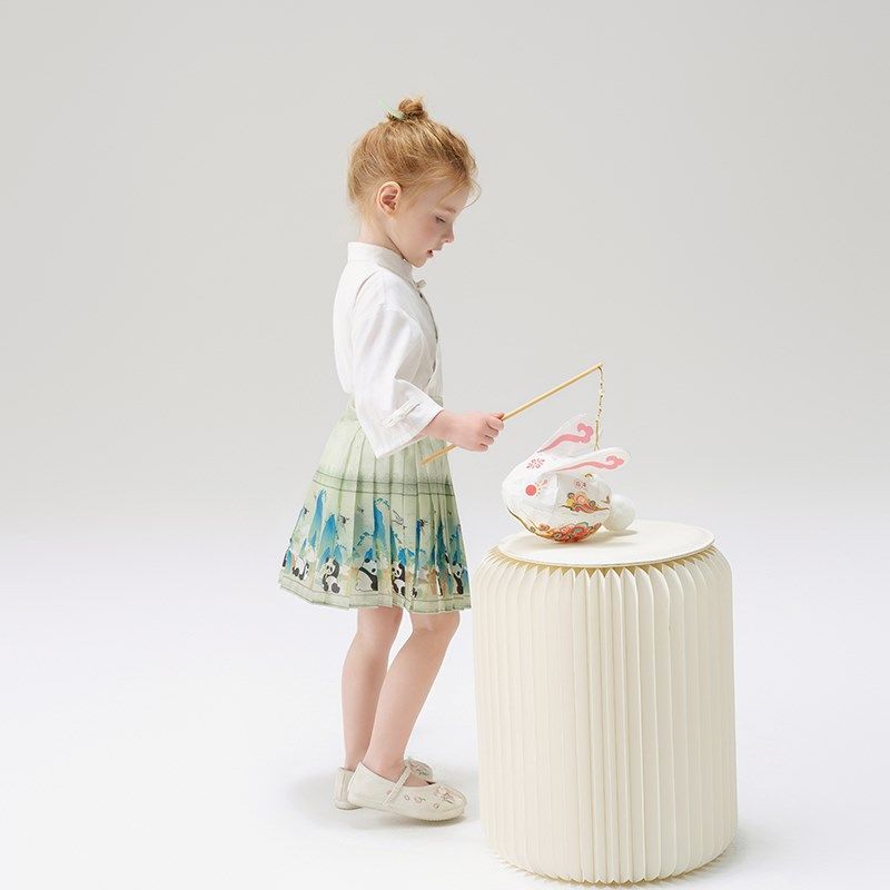 女童国风新中式短款马面裙春季2025新款女宝宝春秋明制半身裙童装,童装/婴儿装/亲子装,汉服,淘宝优惠券,粉丝福利购,淘宝优惠卷