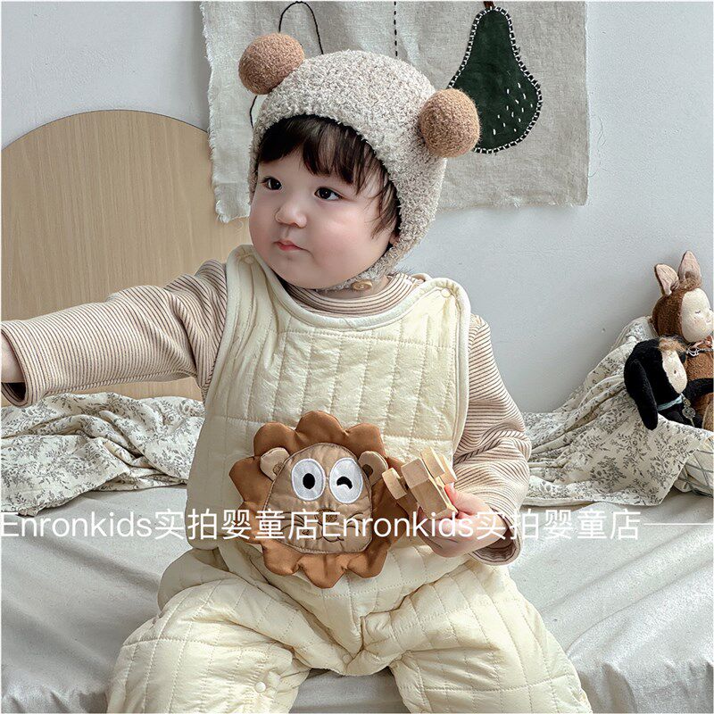 婴儿冬季加绒外出服男女宝宝连体衣可爱夹棉背带裤条纹卫衣套装潮