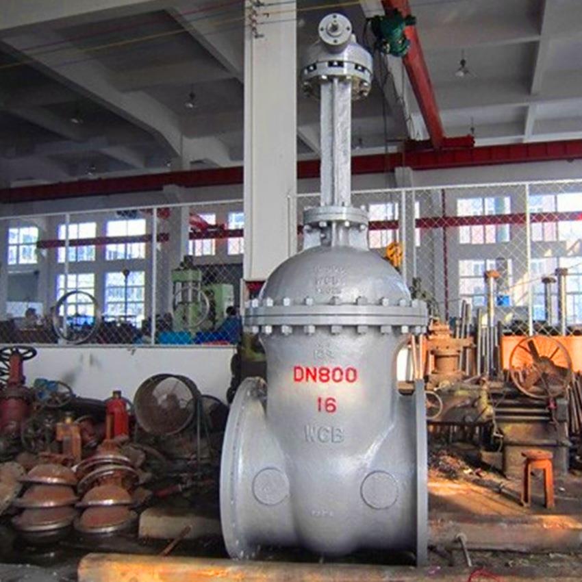 专业生产铸钢伞齿轮闸阀Z541H-16CCDN600质优价低