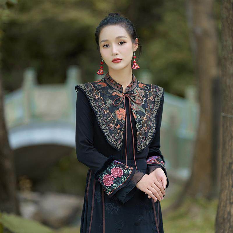 高货重工绣花云肩披肩短款立领对襟汉元素改良百搭外套斗篷