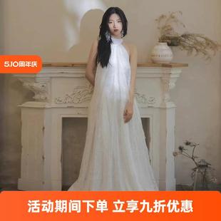 高货挂脖轻婚纱轻奢小众新娘晨袍出门纱高级感性感露背白色超仙礼