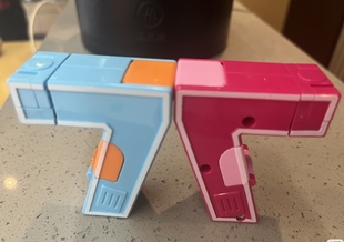 海底捞数字变形机器人新款7788多巴胺配色益智趣味摆件