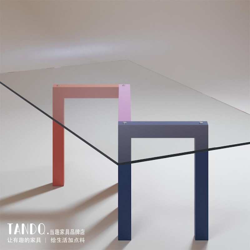 Penrose Dinner Table 意式极简餐桌 中古风 彩色玻璃洽谈桌 设计