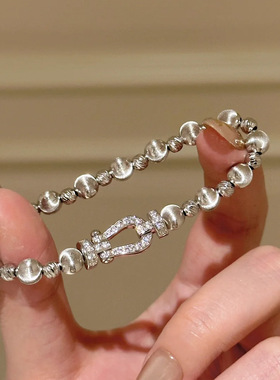 法式复古镶钻猫眼马蹄扣手链