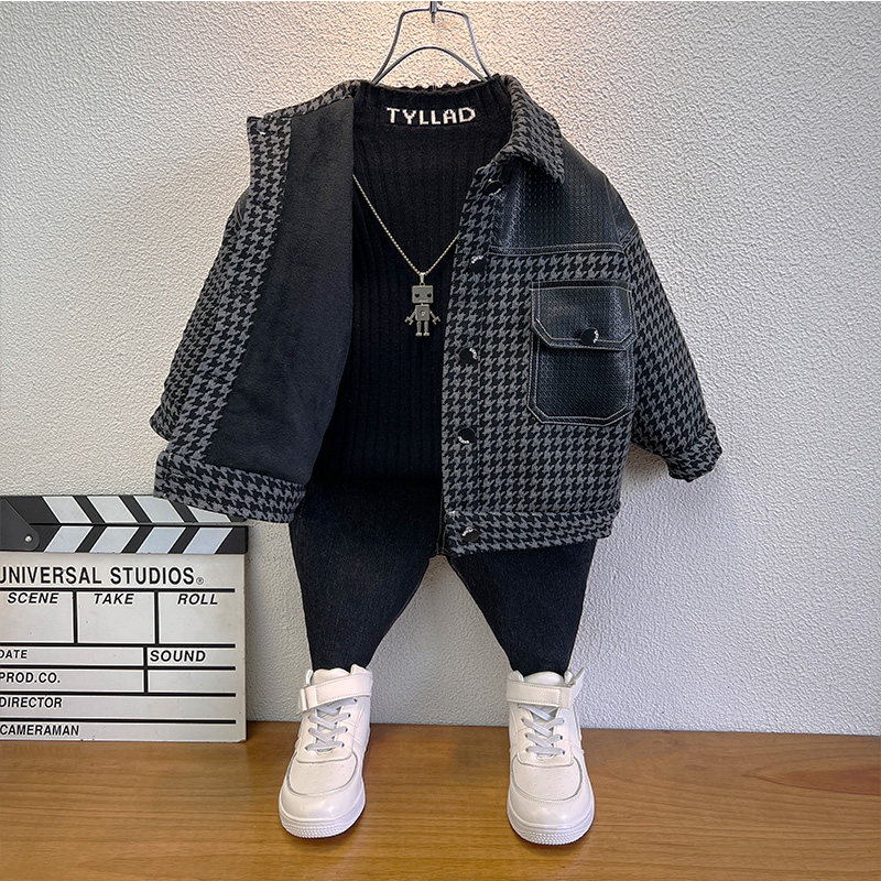 男童加绒外套春秋季2023新款儿童宝宝春款衣服小童春装格子皮夹克